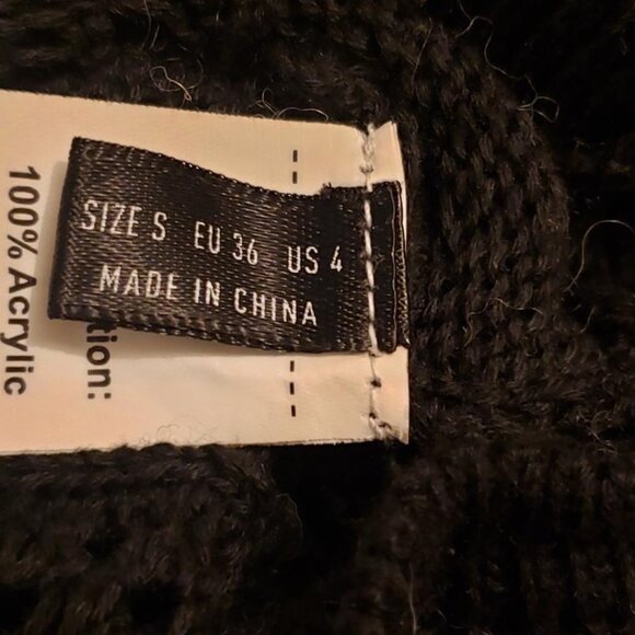 Black knit/mesh-y cover-up with side ties - Picture 10 of 10